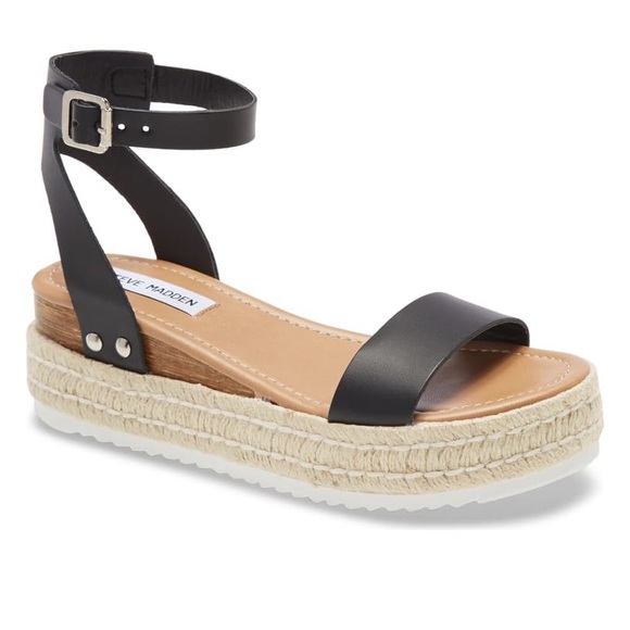 Steve Madden Shoes - Steve Madden jewell black leather sandals 9